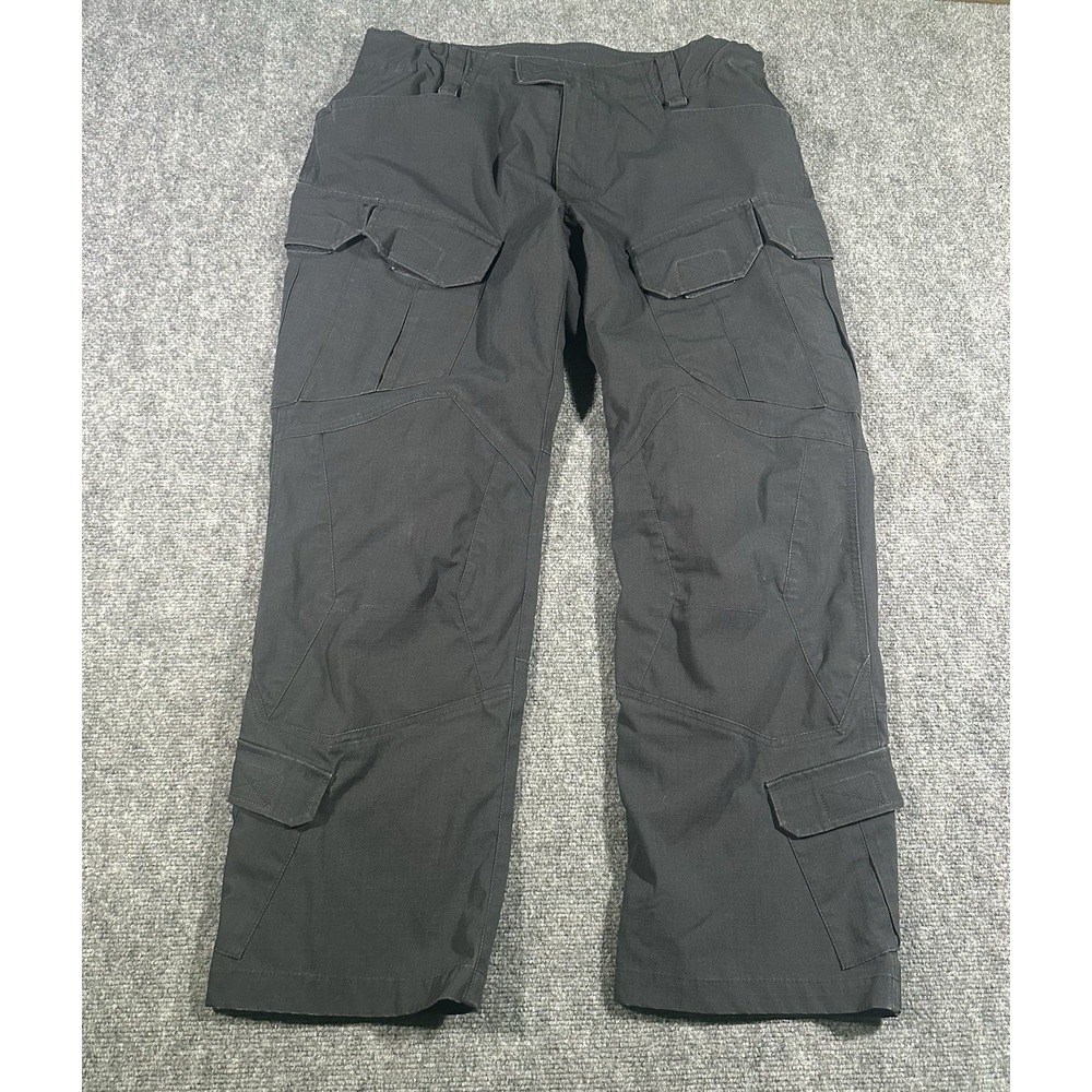 Under Armour Mens 38x30 Black Heavy Duty RIP Stop Cargo Pants Workwear Pockets